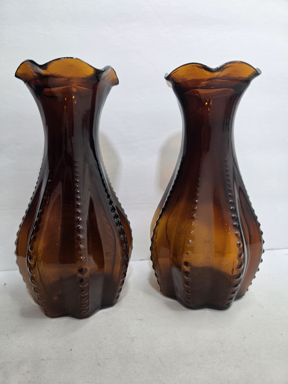 Vintage Amber Glass Vases Set of 2 Ribbed Beaded Scalloped Rim USA Made 7”